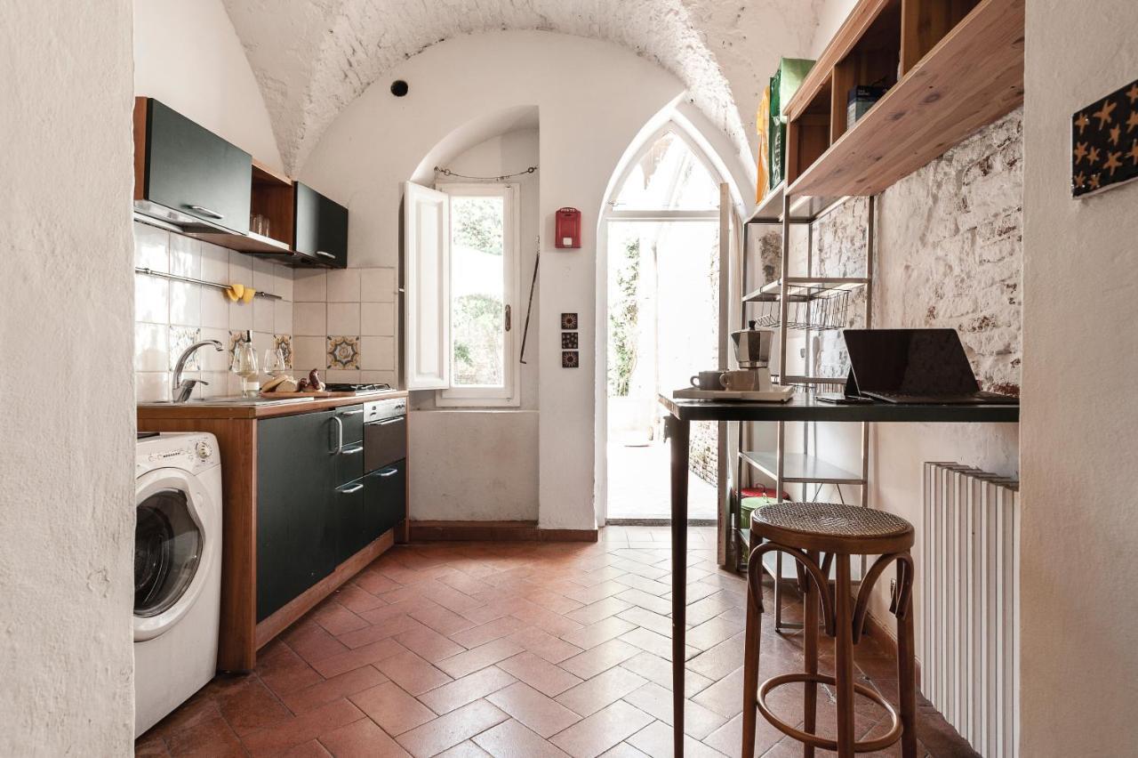 Ferienwohnung Hostly - Garden House Near The Tower - Historical House With Private Garden Pisa Exterior foto