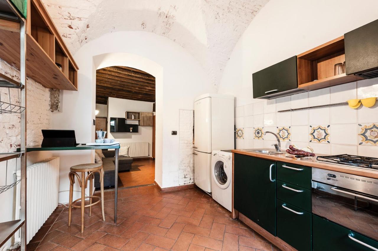 Ferienwohnung Hostly - Garden House Near The Tower - Historical House With Private Garden Pisa Exterior foto