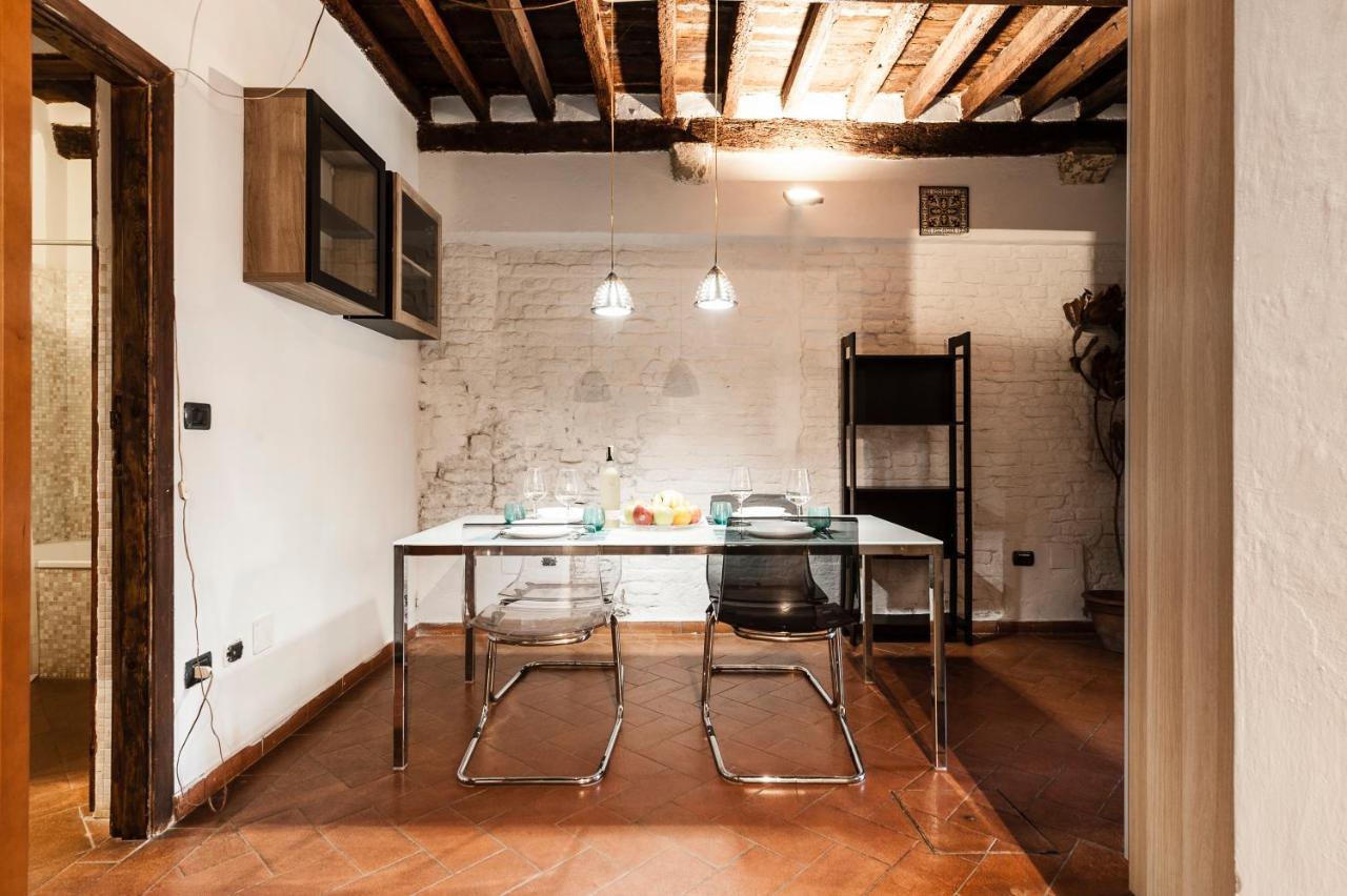 Ferienwohnung Hostly - Garden House Near The Tower - Historical House With Private Garden Pisa Exterior foto