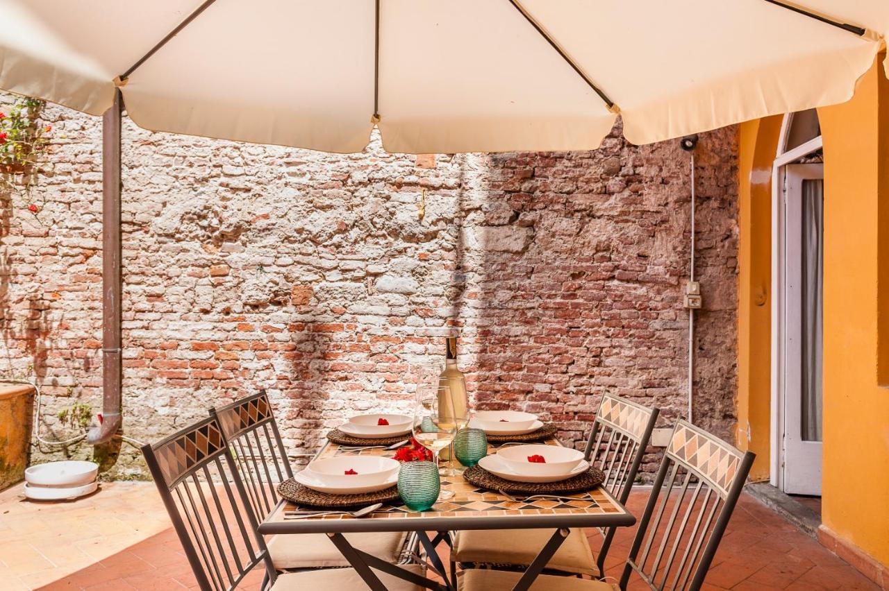 Ferienwohnung Hostly - Garden House Near The Tower - Historical House With Private Garden Pisa Exterior foto